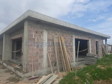 Moradia T3 para Venda em Souto da Carpalhosa e Ortigosa