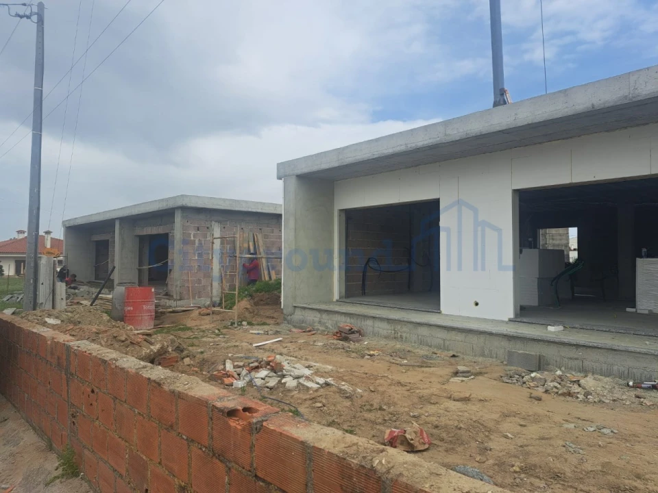 Moradia T3 para Venda em Souto da Carpalhosa e Ortigosa Foto 3