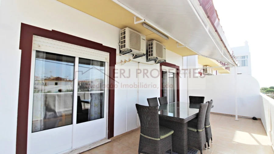 Apartamento T2 para Arrendamento férias em Altura