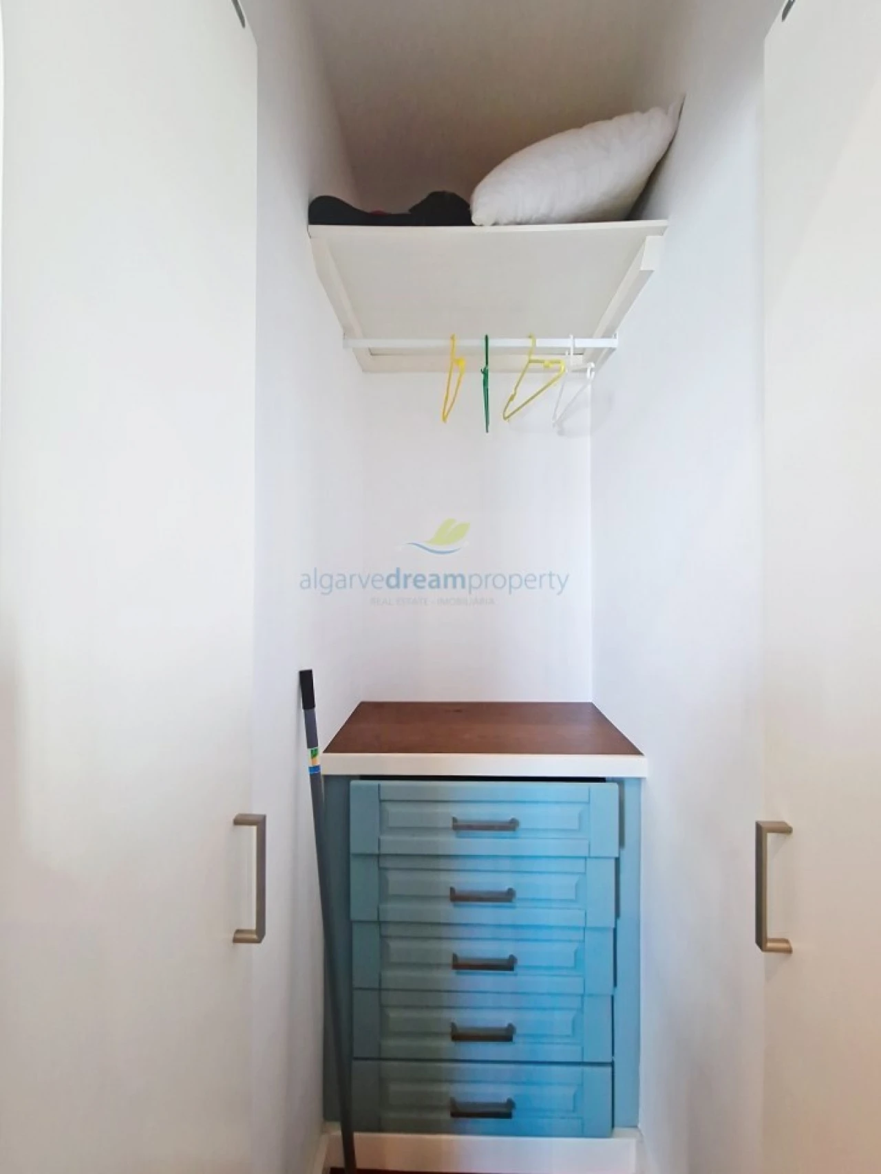 Moradia T2 para Venda em Salir Foto 11