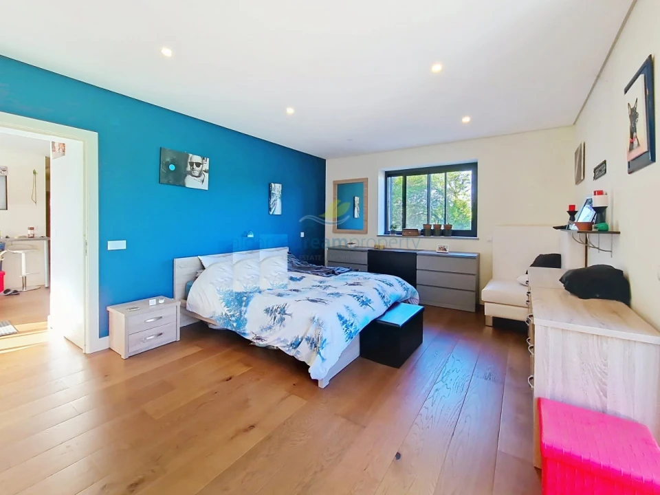 Moradia T2 para Venda em Salir Foto 13