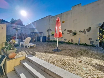 Moradia T2 para Venda em Salir