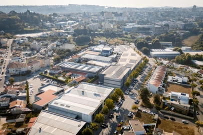 Armazém para Venda em São João da Madeira