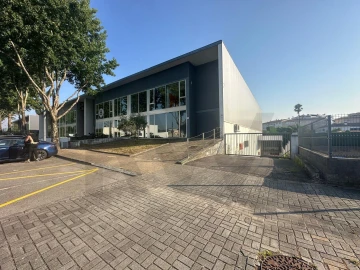 Armazém para Venda em São João da Madeira