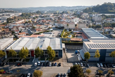 Armazém para Venda em São João da Madeira