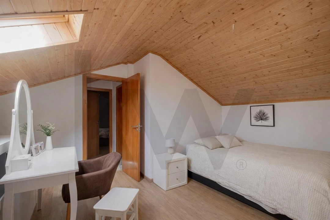 Moradia T2 para Venda em A dos Negros Foto 24