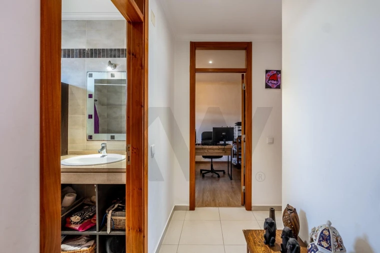 Moradia T2 para Venda em A dos Negros Foto 14