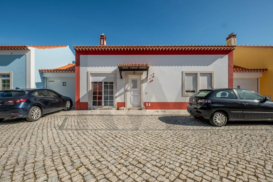 Moradia T2 para Venda em A dos Negros Foto 1