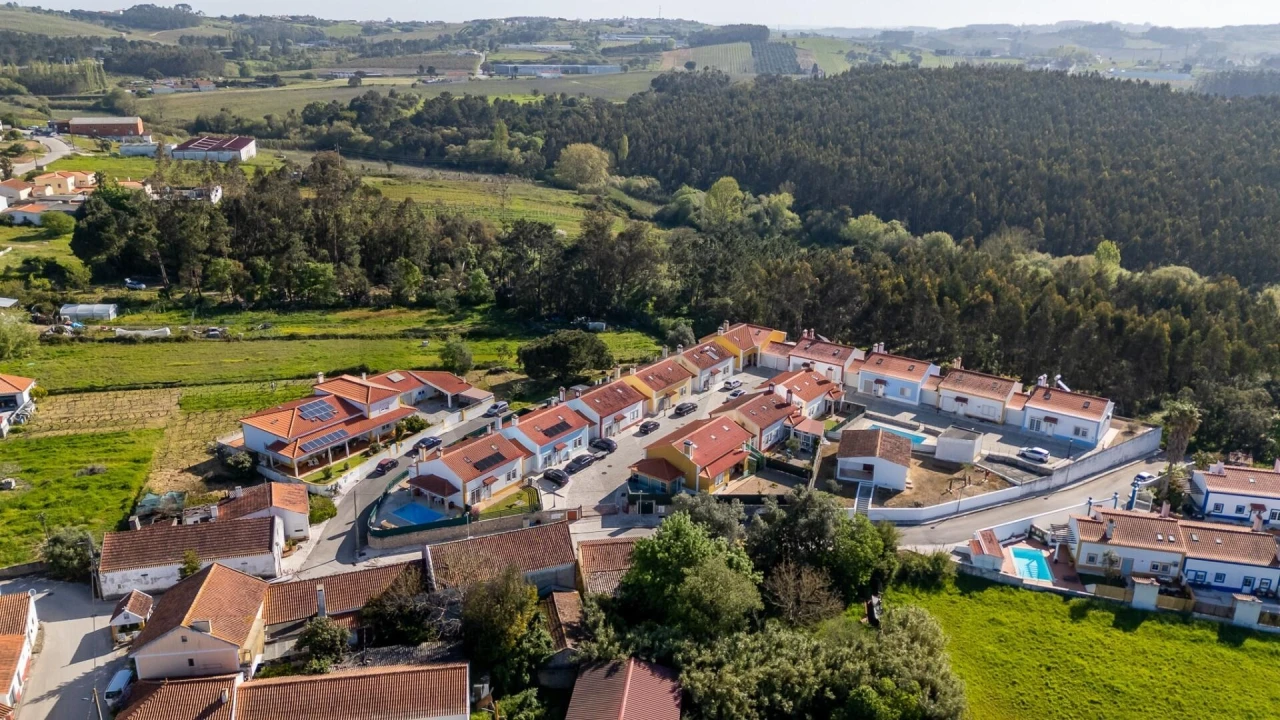 Moradia T2 para Venda em A dos Negros Foto 35