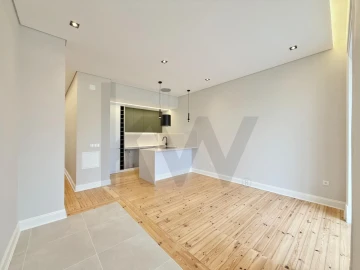 Apartamento T3 para Venda em Areeiro