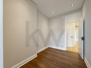 Apartamento T3 para Venda em Areeiro