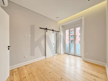 Apartamento T3 para Venda em Areeiro