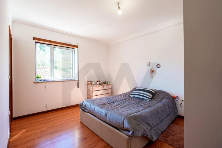 Apartamento T3 para Venda em Vila Franca das Naves e Feital Foto 30