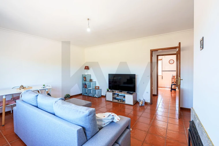 Apartamento T3 para Venda em Vila Franca das Naves e Feital Foto 4