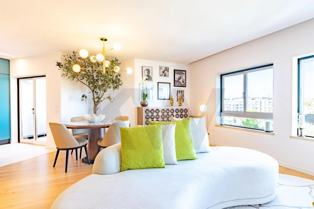 Apartamento T3 para Venda em Carcavelos e Parede Foto 20