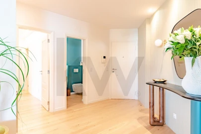 Apartamento T3 para Venda em Carcavelos e Parede
