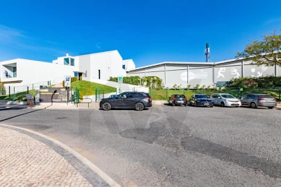 Apartamento T3 para Venda em Carcavelos e Parede