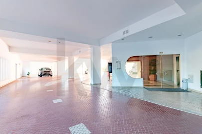 Apartamento T3 para Venda em Carcavelos e Parede