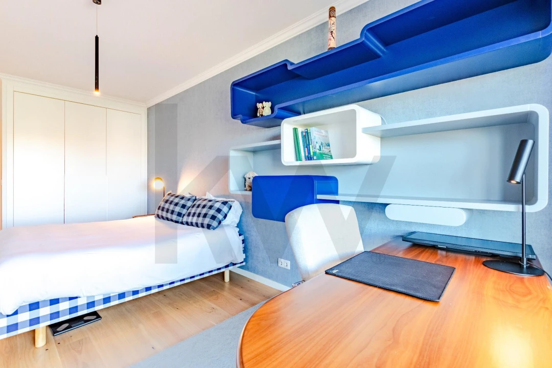 Apartamento T3 para Venda em Carcavelos e Parede Foto 26