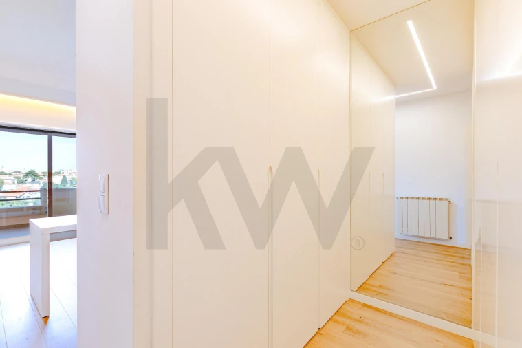 Apartamento T3 para Venda em Carcavelos e Parede Foto 28