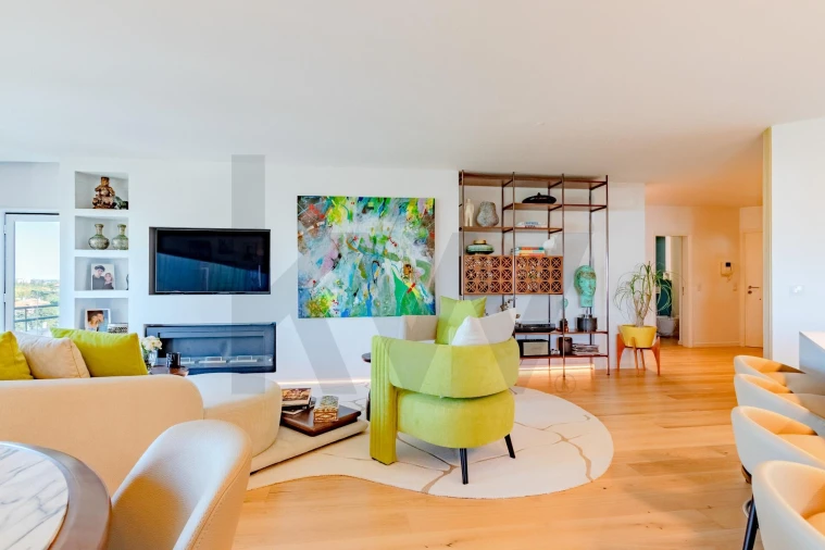 Apartamento T3 para Venda em Carcavelos e Parede Foto 14