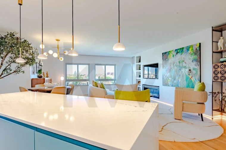 Apartamento T3 para Venda em Carcavelos e Parede Foto 11