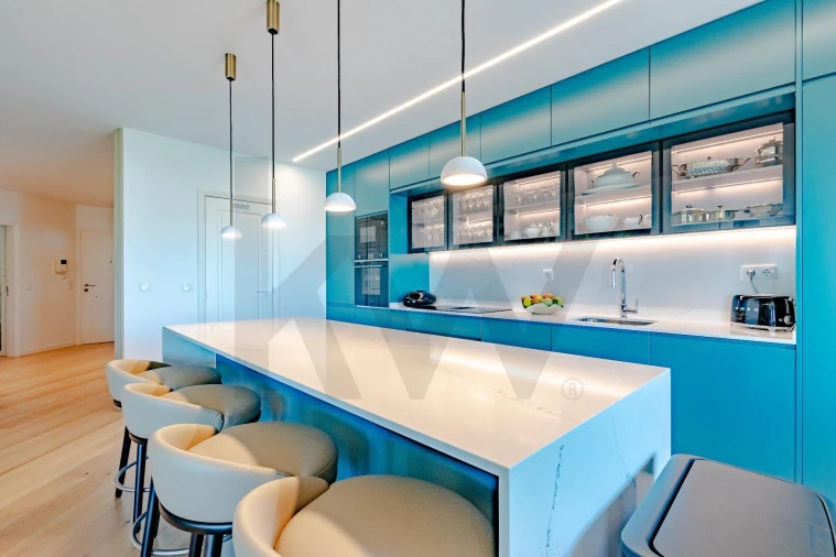 Apartamento T3 para Venda em Carcavelos e Parede Foto 8