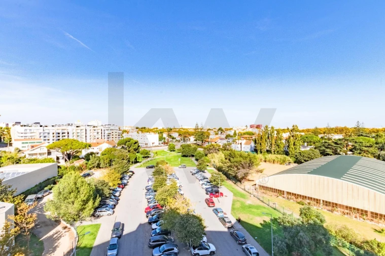 Apartamento T3 para Venda em Carcavelos e Parede Foto 43