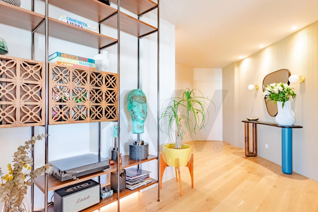 Apartamento T3 para Venda em Carcavelos e Parede Foto 21