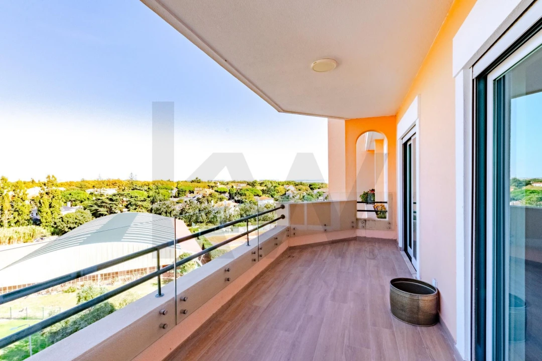 Apartamento T3 para Venda em Carcavelos e Parede Foto 4