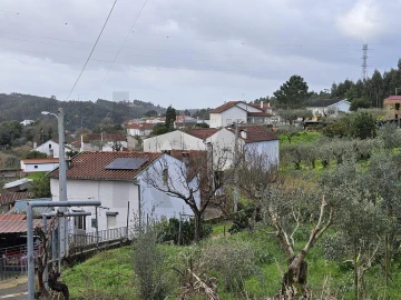 Moradia T3 para Venda em Brasfemes