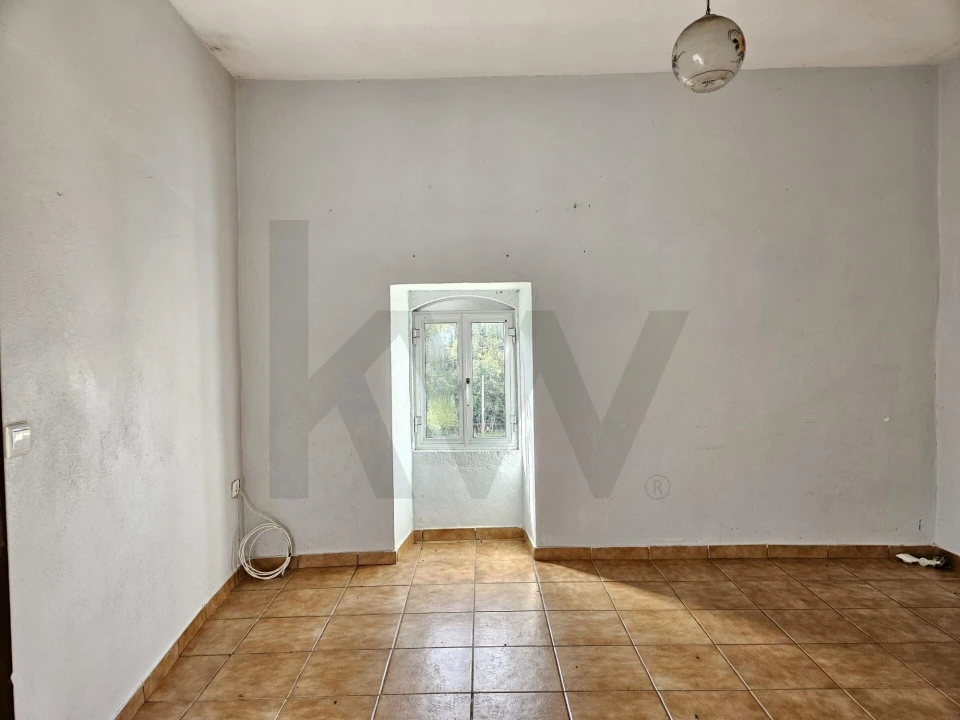Moradia T3 para Venda em Brasfemes Foto 17