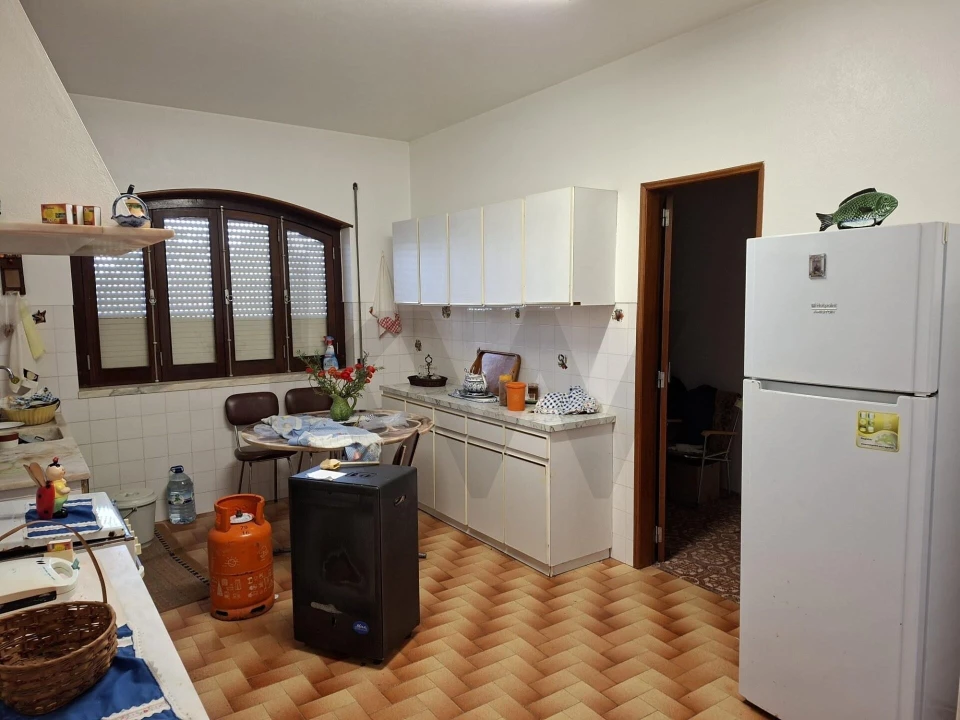 Moradia T4 para Venda em Vale de Cavalos Foto 4