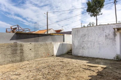 Terreno para Venda em Santa Maria do Castelo e Santiago e Santa Susana
