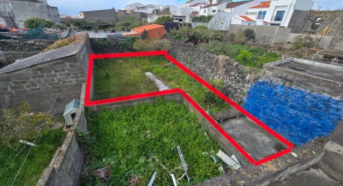 Moradia T3 para Venda em Ribeira Grande (Matriz)