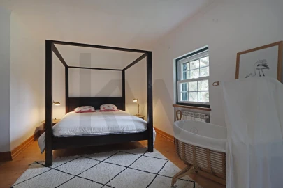 Moradia T4 para Venda em Santo Estêvão