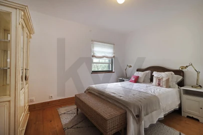 Moradia T4 para Venda em Santo Estêvão