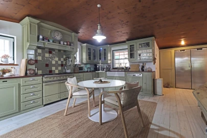 Moradia T4 para Venda em Santo Estêvão