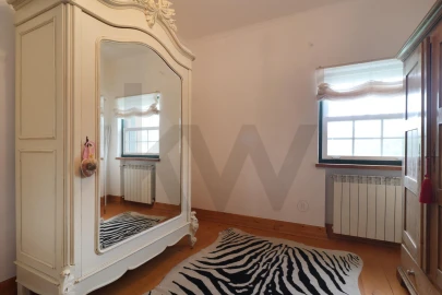 Moradia T4 para Venda em Santo Estêvão