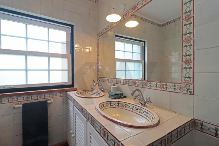 Moradia T4 para Venda em Santo Estêvão Foto 39