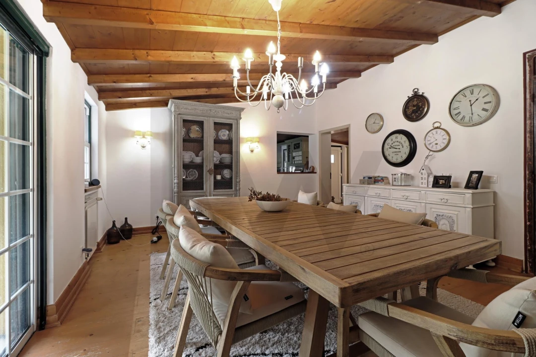 Moradia T4 para Venda em Santo Estêvão Foto 4