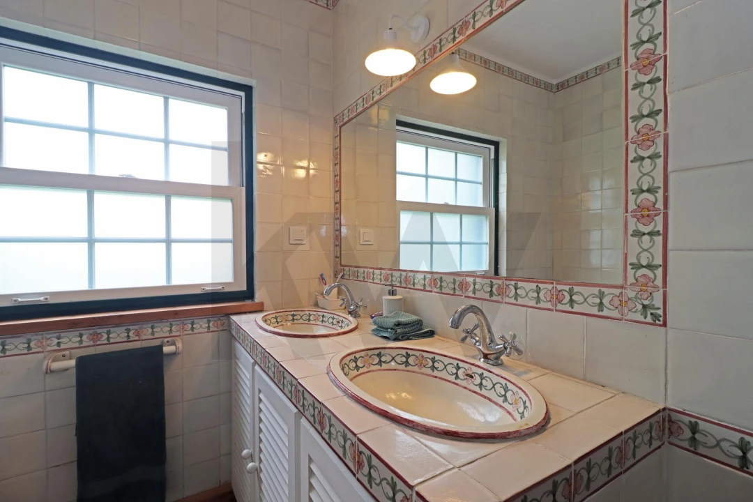 Moradia T4 para Venda em Santo Estêvão Foto 39