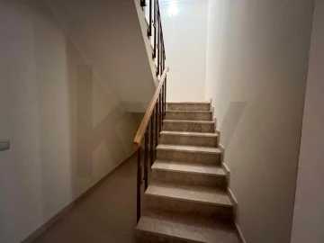 Apartamento T4 para Venda em Quarteira