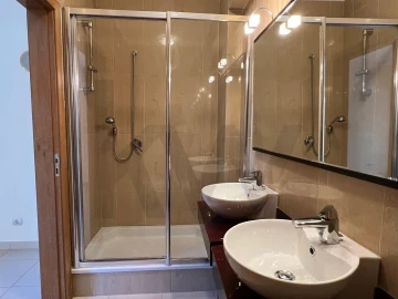 Apartamento T4 para Venda em Quarteira