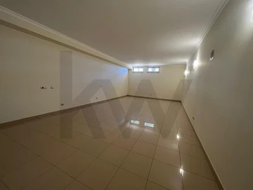 Apartamento T4 para Venda em Quarteira