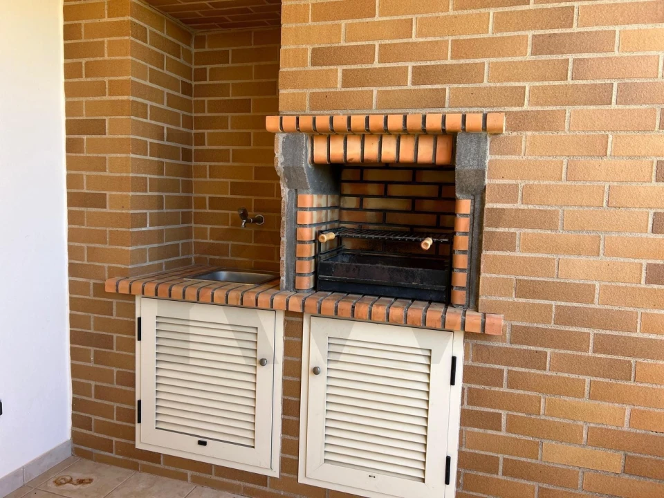 Apartamento T4 para Venda em Quarteira Foto 18