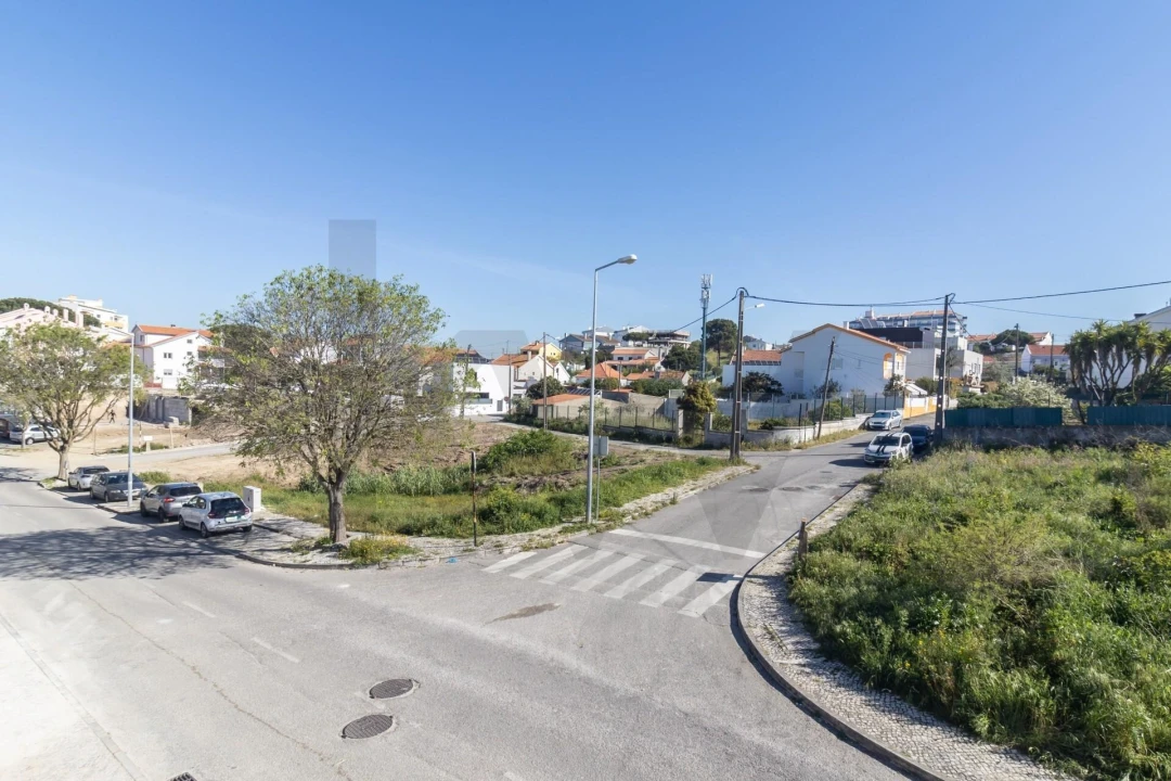 Apartamento T2 para Venda em Charneca de Caparica e Sobreda Foto 27