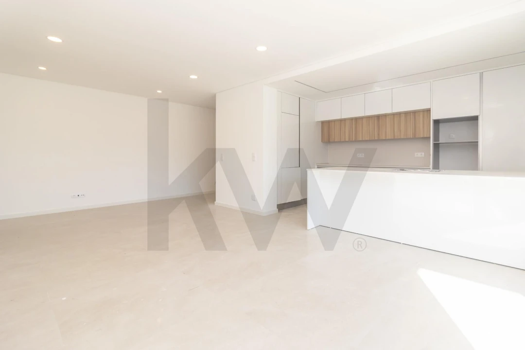 Apartamento T2 para Venda em Charneca de Caparica e Sobreda Foto 4