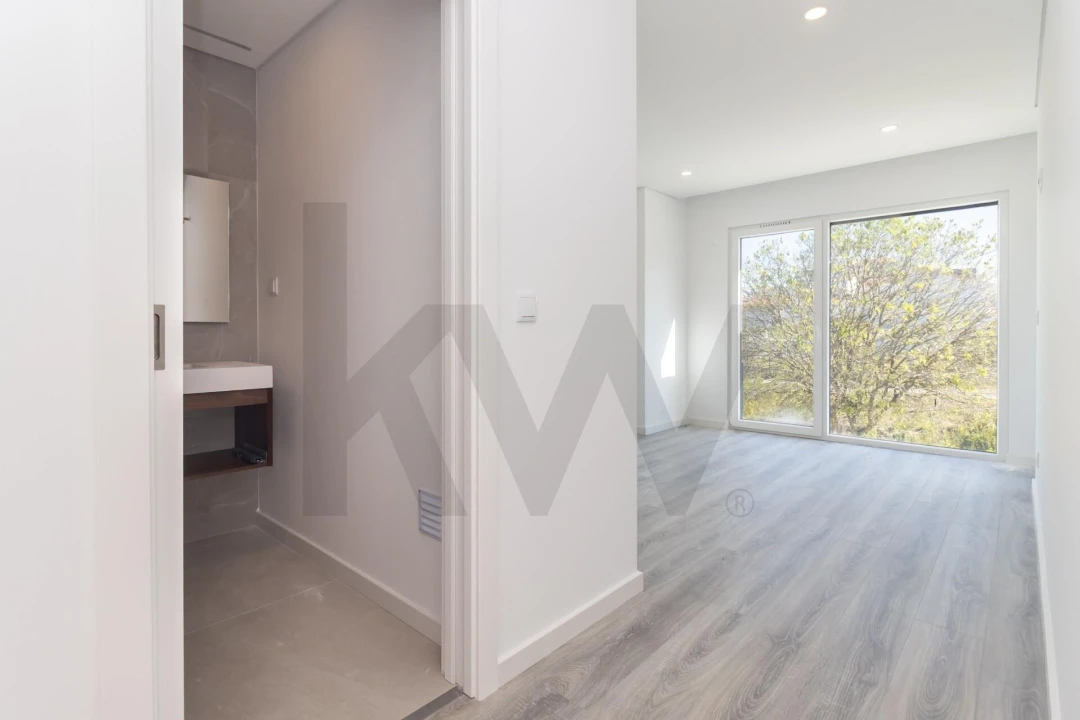 Apartamento T2 para Venda em Charneca de Caparica e Sobreda Foto 45