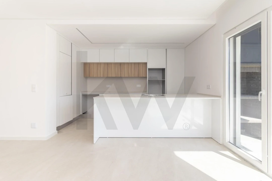 Apartamento T2 para Venda em Charneca de Caparica e Sobreda Foto 3